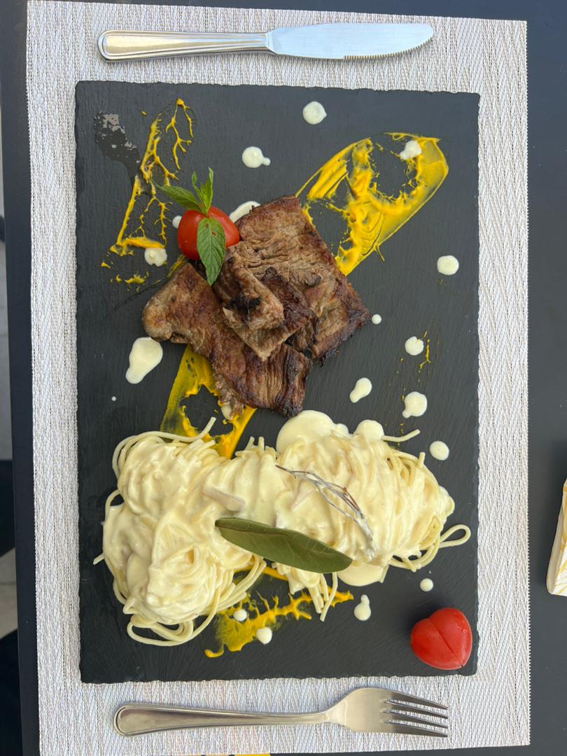 Repas servi au restaurant